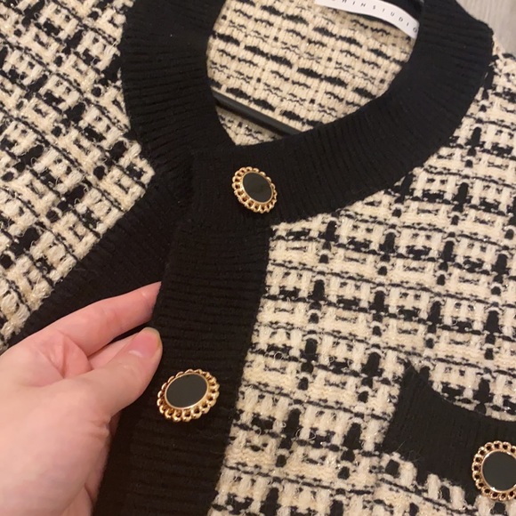 jacket - Picture 4 of 4